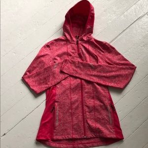 Heathered pink Brooks women’s running jacket